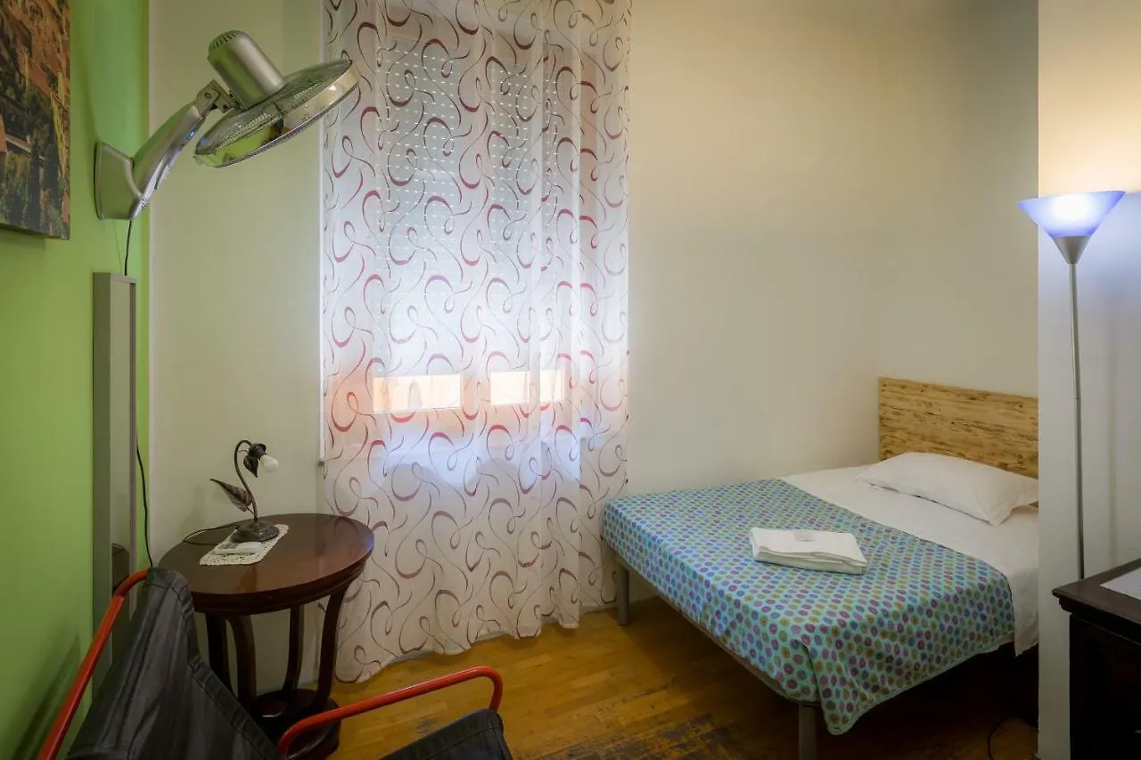 Juliette House Rooms Βερόνα Bed and Breakfast